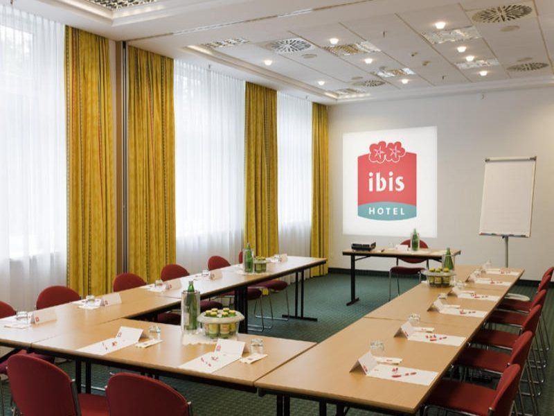 Ibis Linz City Esterno foto